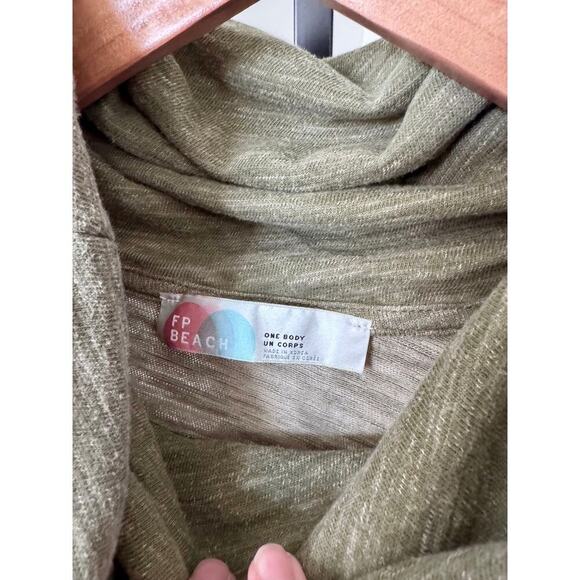FP Beach Green‎ Long Sleeve Smock Pullover - Picture 2 of 3